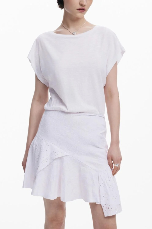 ROCHIE ALBA CASUAL
