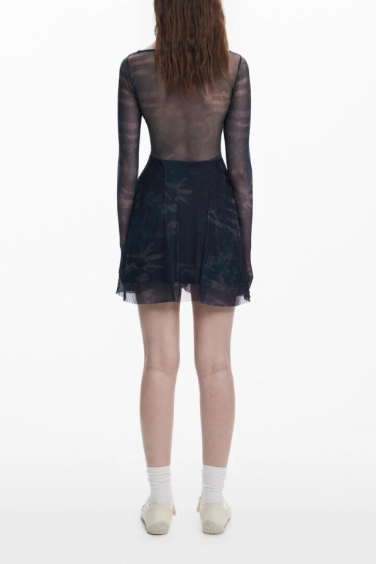 ROCHIE NEAGRA COLLINA STRADA