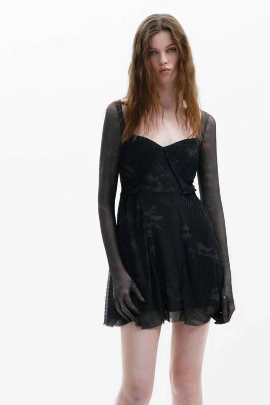 ROCHIE NEAGRA COLLINA STRADA
