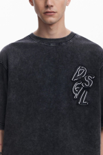 TRICOU
