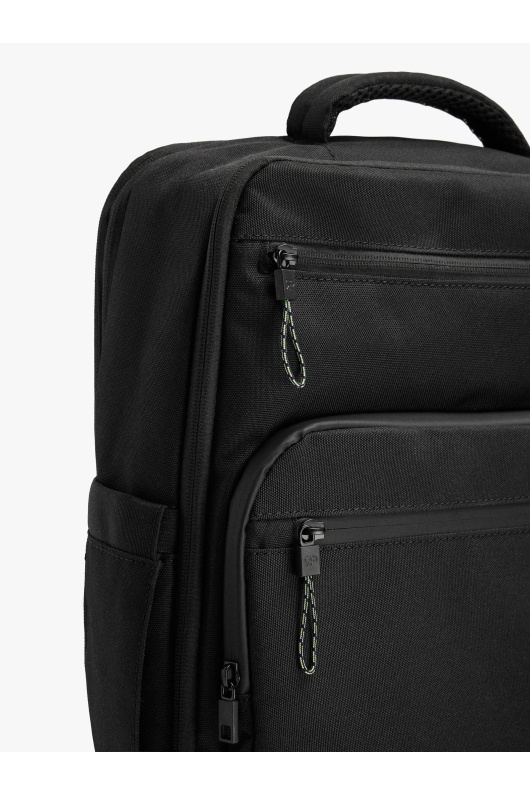 RUCSAC NEGRU