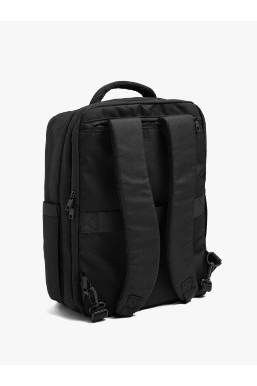 RUCSAC NEGRU
