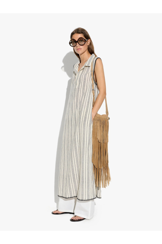 ROCHIE IN DUNGI