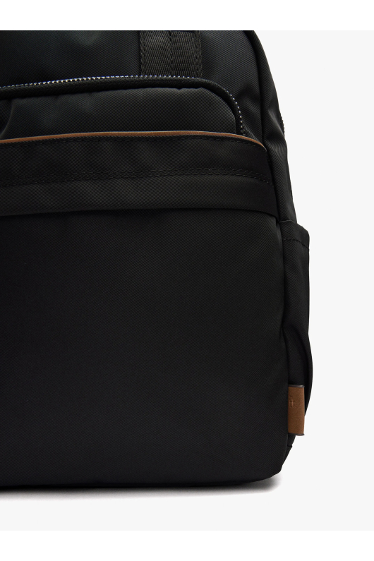 RUCSAC NEGRU