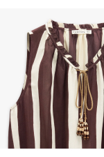 ROCHIE IN DUNGI