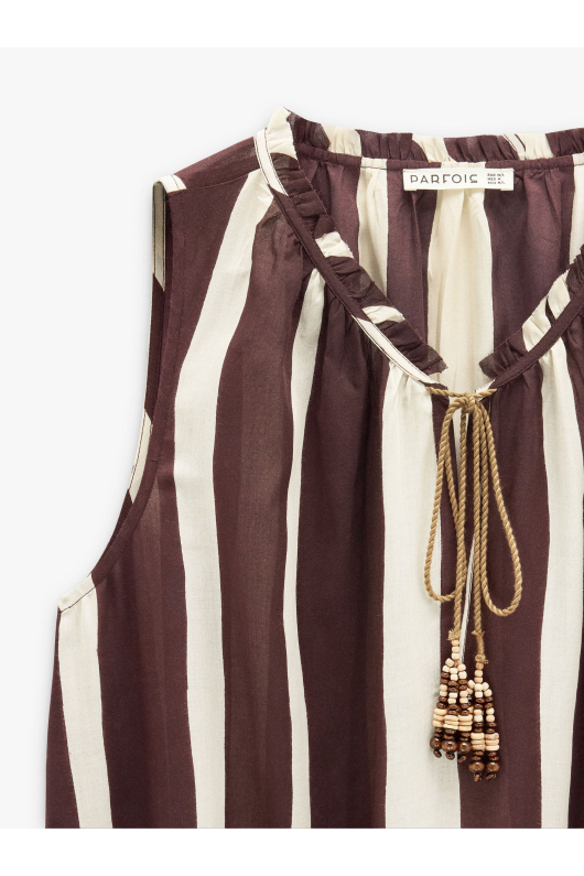 ROCHIE IN DUNGI
