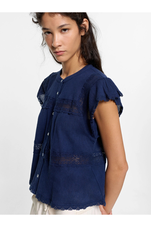 TOP CU BRODERIE