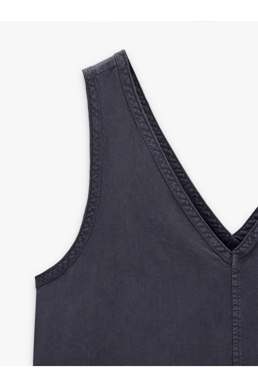 ROCHIE CU DECOLTEU IN V