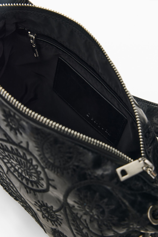 GEANTA NEAGRA CU BRODERIE