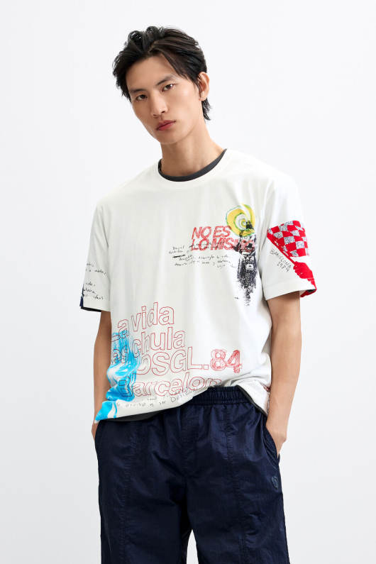 Tricou cu imprimeu grafic