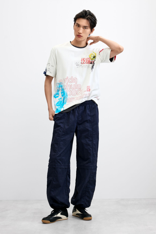Tricou cu imprimeu grafic