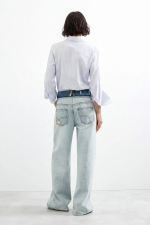 Pantaloni jeans cu croiala larga