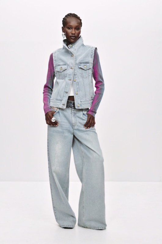 JACHETA DENIM CU MANECI DETASABILE