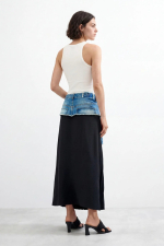FUSTA LUNGA, NEAGRA CU BETELIE DIN DENIM