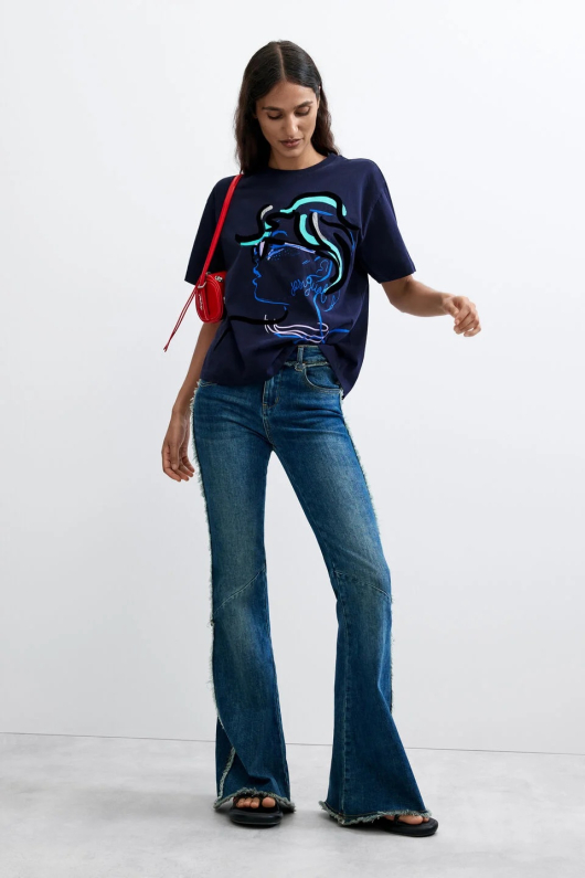 TRICOU BLEUMARINE CU PRINT