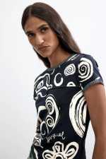 TRICOU NEGRU CU PRINT