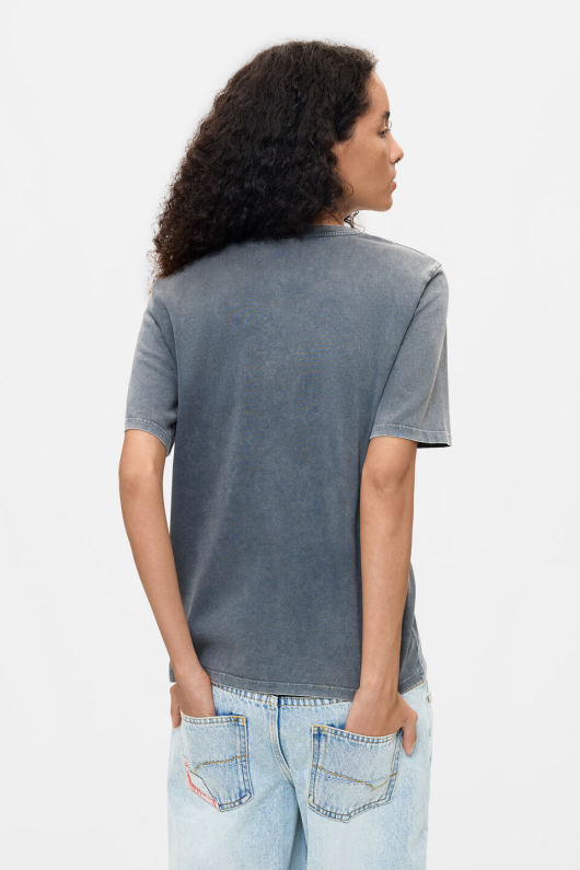 TRICOU GRI CU PRINT INIMA