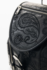 RUCSAC NEGRU CU BRODERIE
