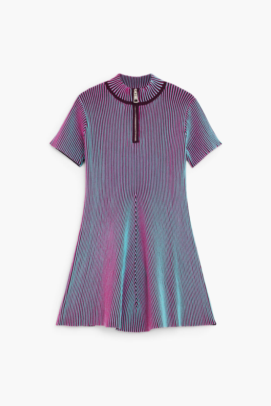 Rochie cu guler inalt