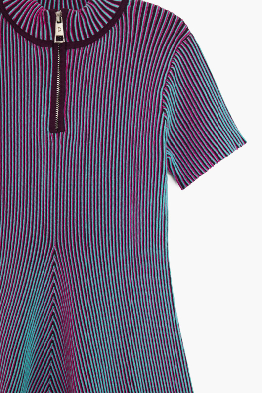 Rochie cu guler inalt