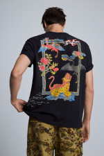 Tricou negru imprimat