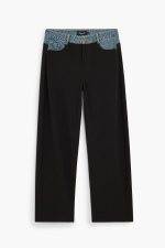 PANTALONI NEGRI CU BETELIA DIN DENIM