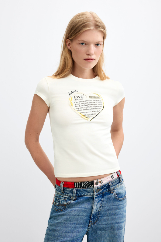 TRICOU ALB CU PRINT INIMA
