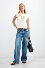 TRICOU ALB CU PRINT INIMA