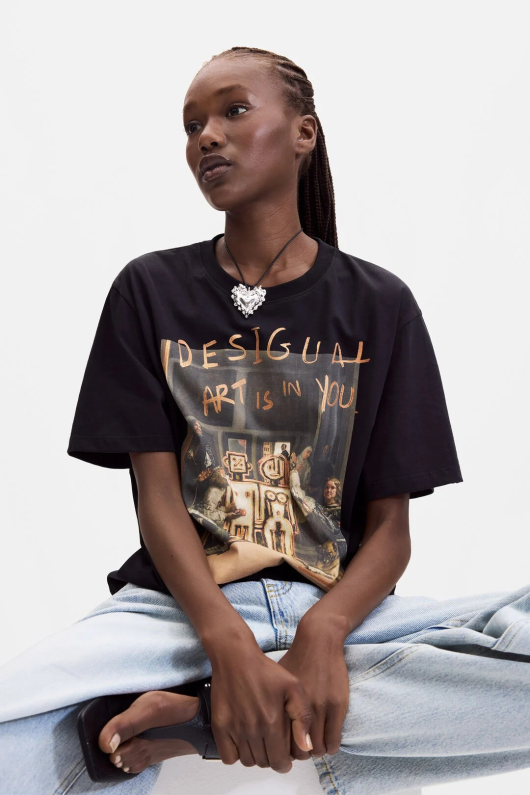 Tricou negru cu print