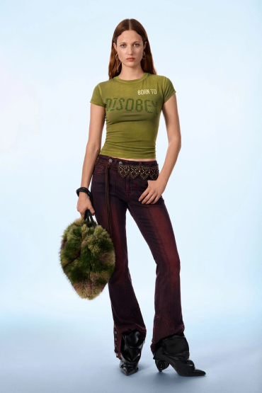 Tricou imprimat cu tinte