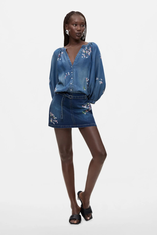 ROCHIE DENIM CU BRODERIE FLORALA