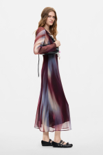 ROCHIE DIN VOAL IN TONURI DE MOV