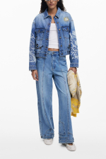 JACHETA DENIM CU BRODERIE ORIENTALA
