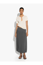 BLUZA CREM CU NASTURI