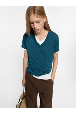 TRICOU CU DECOLTEU IN V
