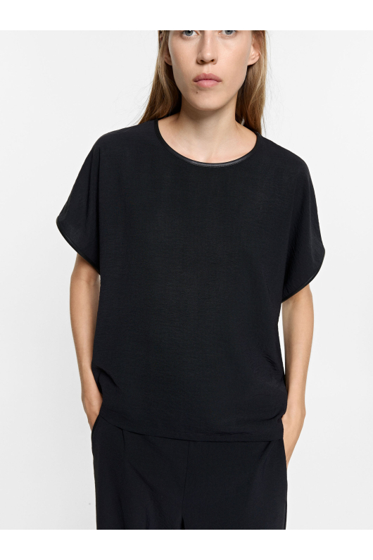 TRICOU NEGRU