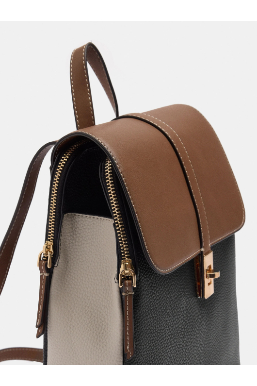 RUCSAC NEGRU