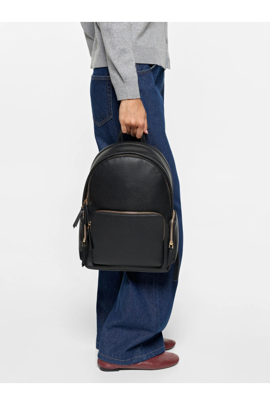 RUCSAC NEGRU