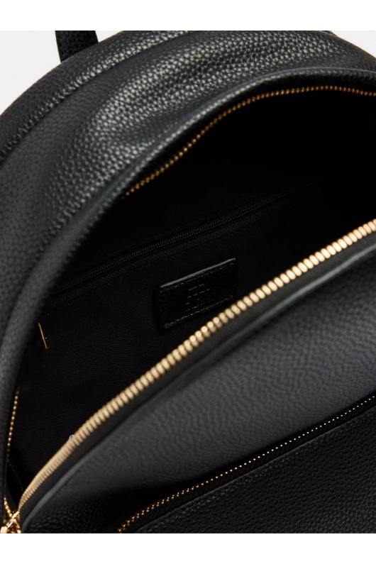RUCSAC NEGRU