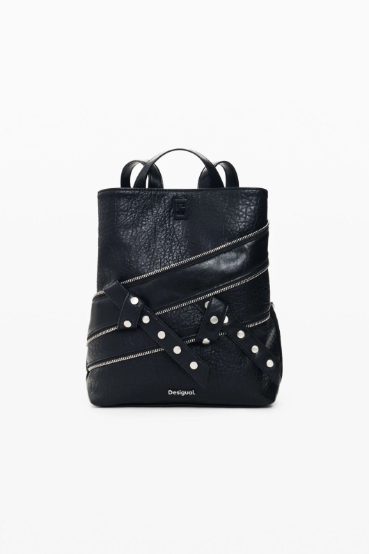 RUCSAC NEGRU