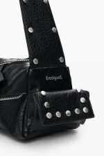 GEANTA NEAGRA CU APLICATII DIN METAL