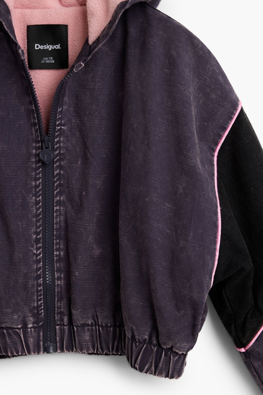 Geaca oversized cu gluga