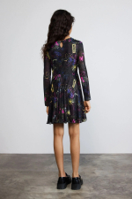 ROCHIE IMPRIMATA, DIN TULL
