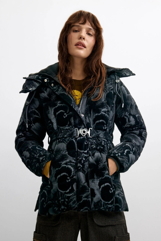 GEACA NEAGRA CU IMPRIMEU FLORAL