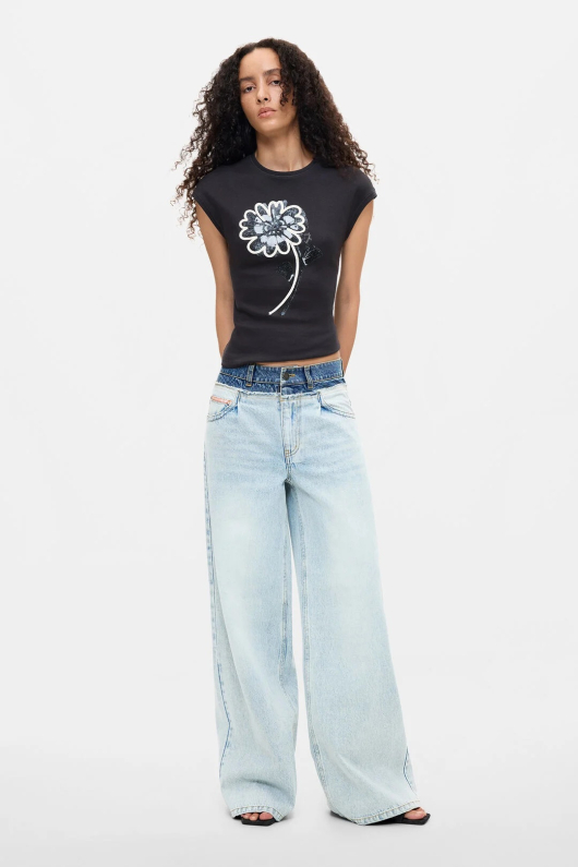 TRICOU CU PRINT FLORAL