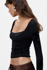 BLUZA NEAGRA CROPPED