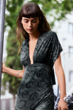 Rochie midi asimetrica