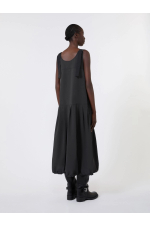 ROCHIE NEAGRA FARA MANECI