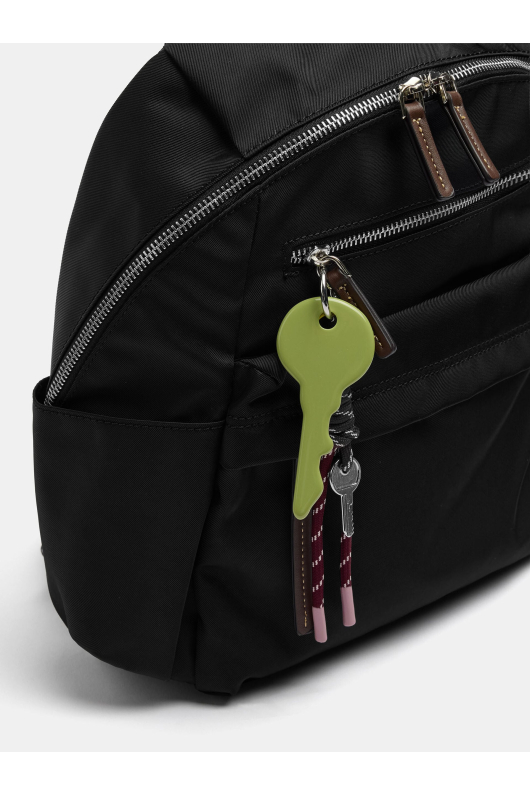RUCSAC NEGRU