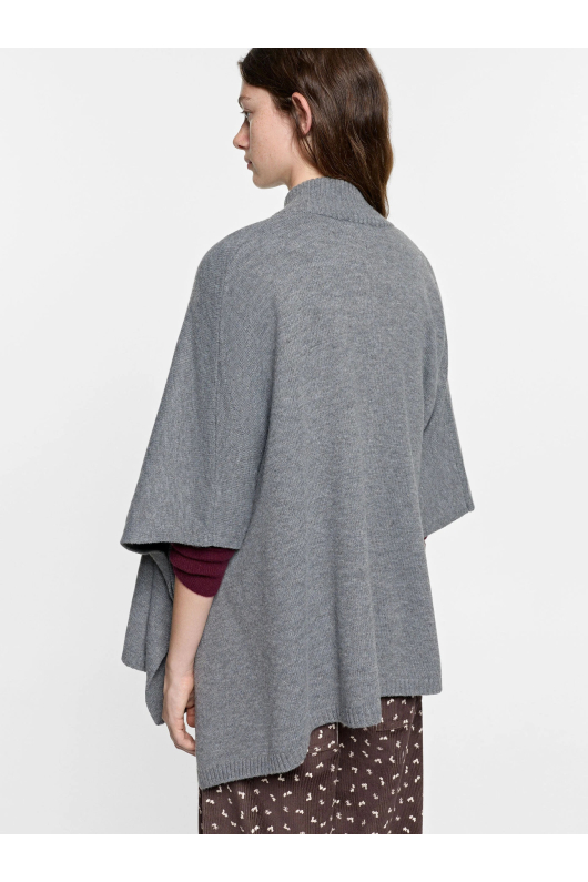 PONCHO GRI